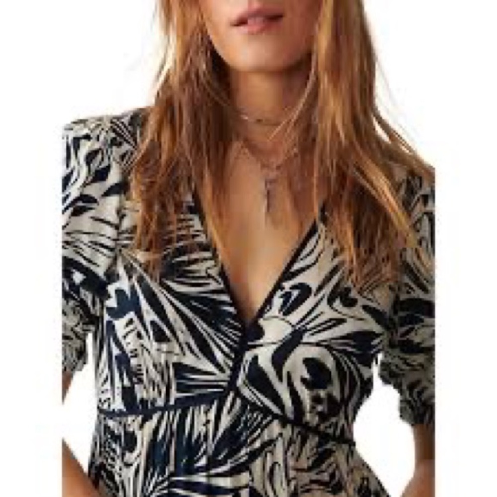 NWOT Ba&sh Cala midi beautiful dress from Neiman’s - Picture 2 of 15